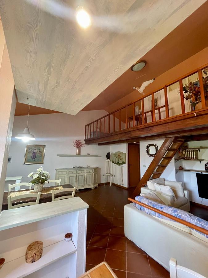 Amazing House 10 Min By Car From The Beach Olbia Exterior foto
